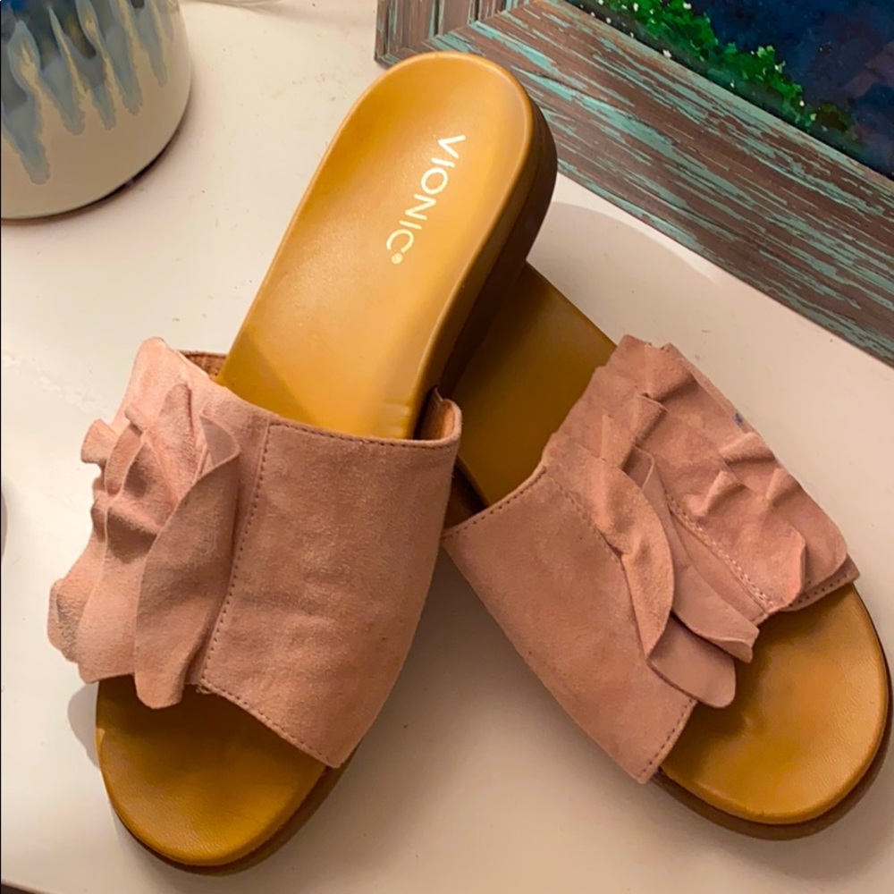 Vionic Pink Suede Slides